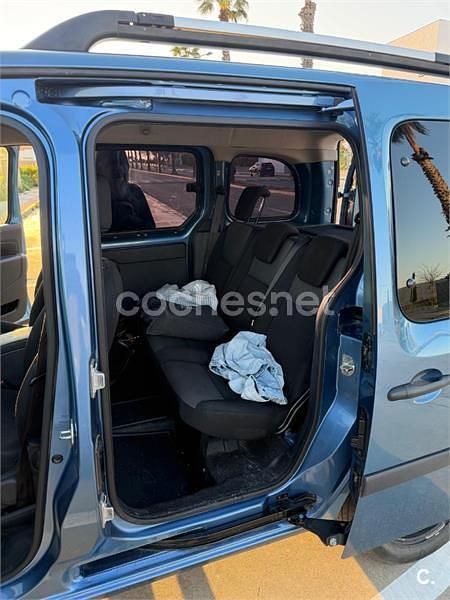 Begagnad Renault Kangoo Expression 90 HK (66 kW) 2016 Blå Minibuss