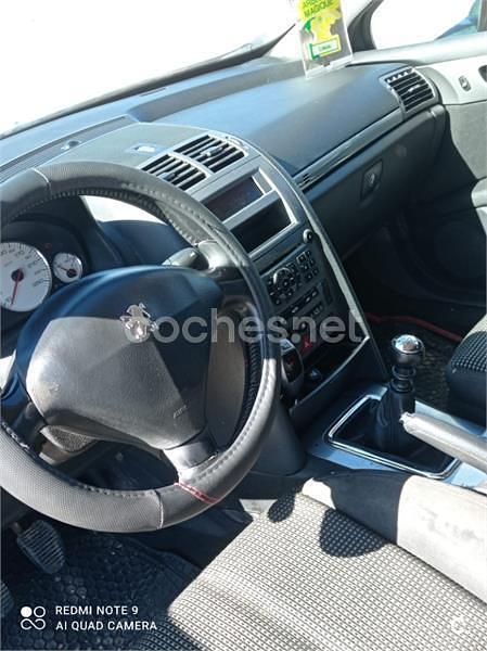 Usado Peugeot 407 Sport 136 CV (100 kW) 2006 Gris / plata Berlina