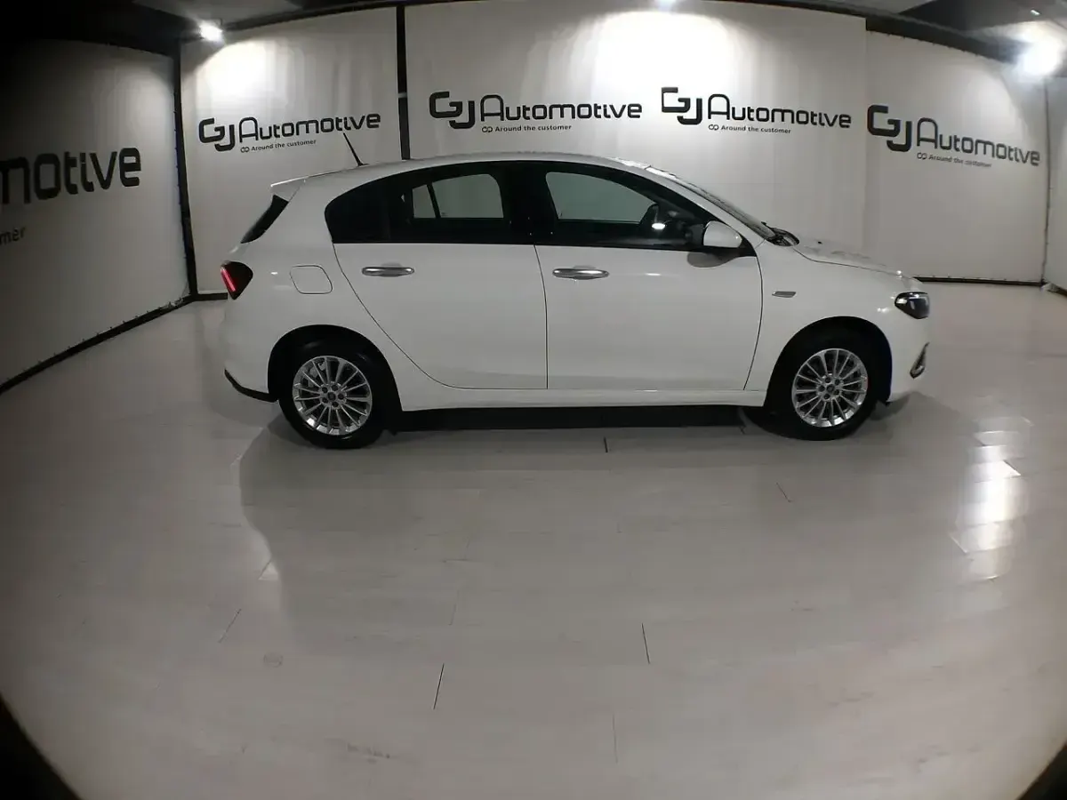 Usado Fiat Tipo City Life 100 CV (73 kW) 2021 Blanco Familiar