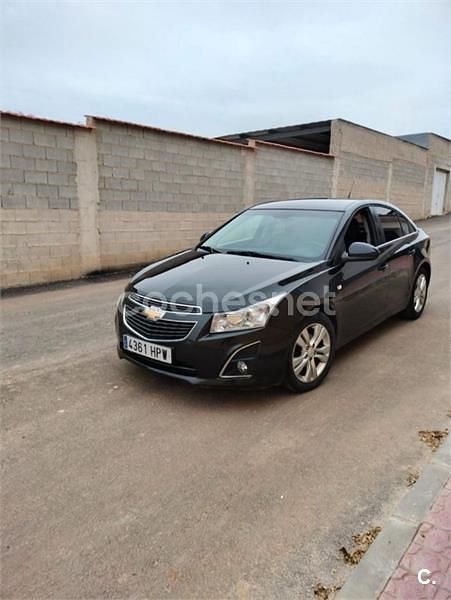 Negro Usado 2013 Chevrolet Cruze LTZ Berlina | 5800 € (Buen precio) - Imagen 1/4