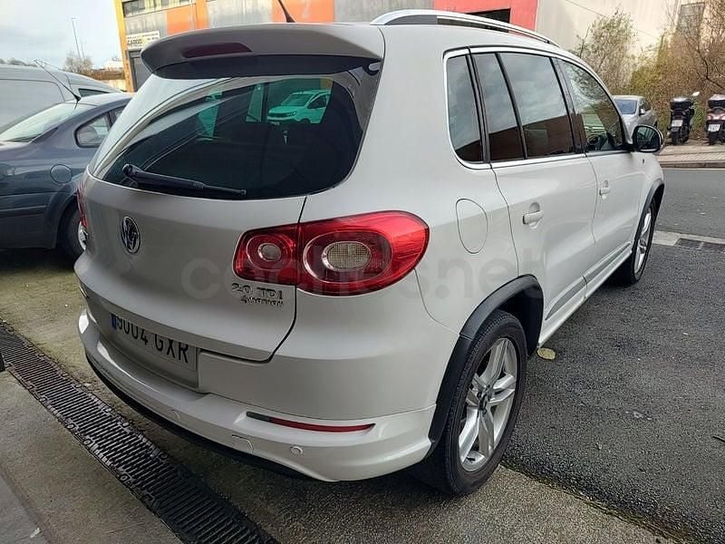 Usado VW Tiguan R-line 170 CV (125 kW) 2011 Blanco SUV