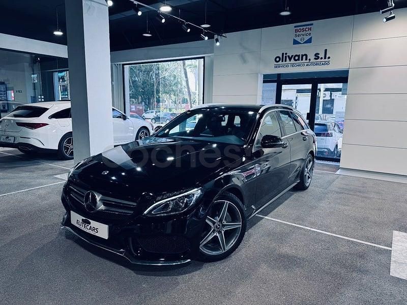 Usado Mercedes C180 156 CV (114 kW) 2018 Negro Familiar