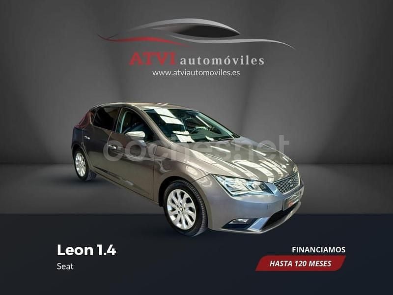 Usado Seat Leon Style 150 CV (110 kW) 2015 Gris / plata Berlina
