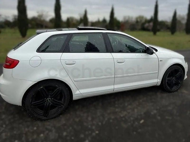 Usado Audi A3 Attraction 170 CV (125 kW) 2010 Blanco Utilitario