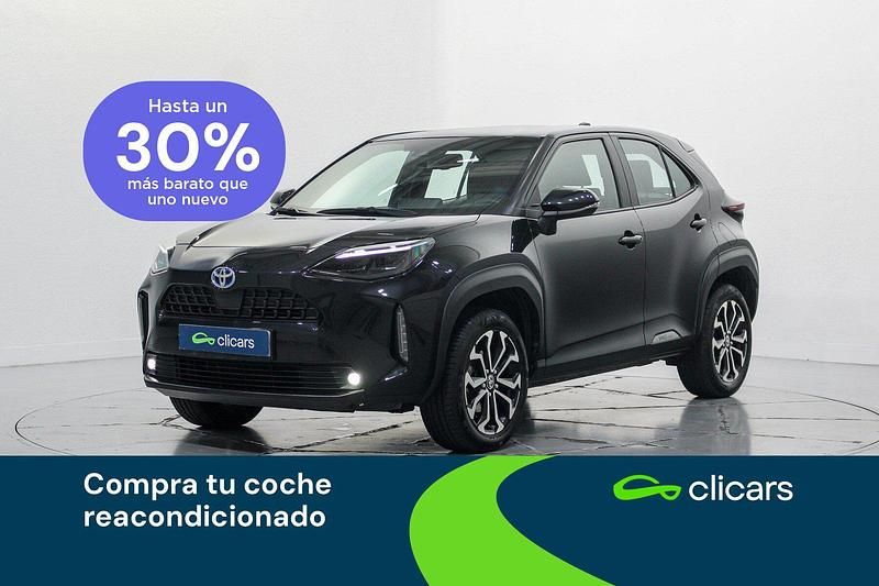 Negro Usado 2021 Toyota Yaris Cross Active SUV | 21.990 € (Precio justo) - Imagen 1/4
