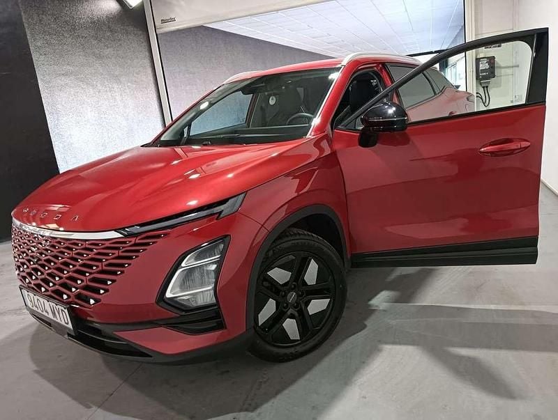 Usado Omoda 5 147 CV (108 kW) 2025 Rojo SUV