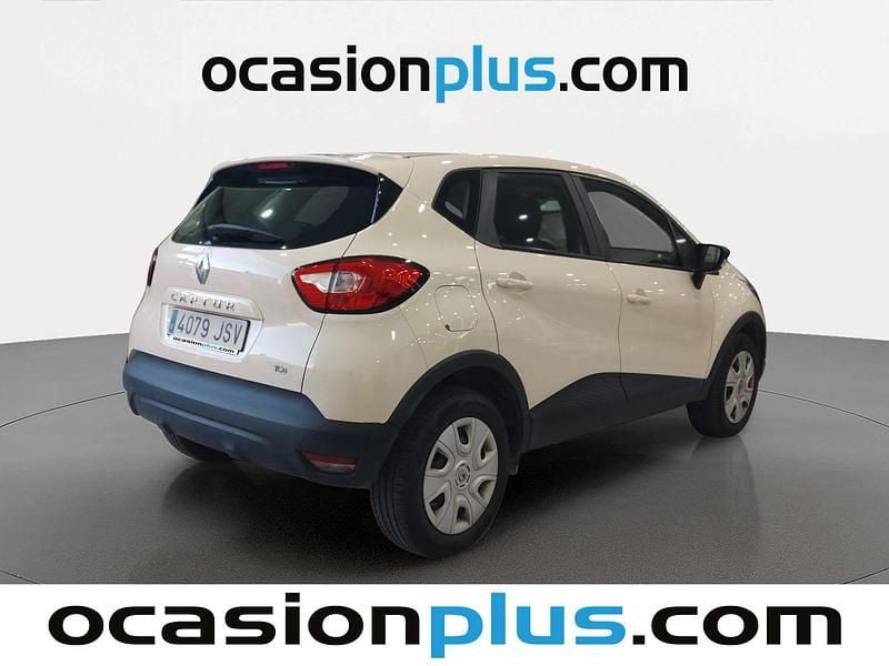 Usado Renault Captur Life 90 CV (66 kW) 2016 Beige SUV