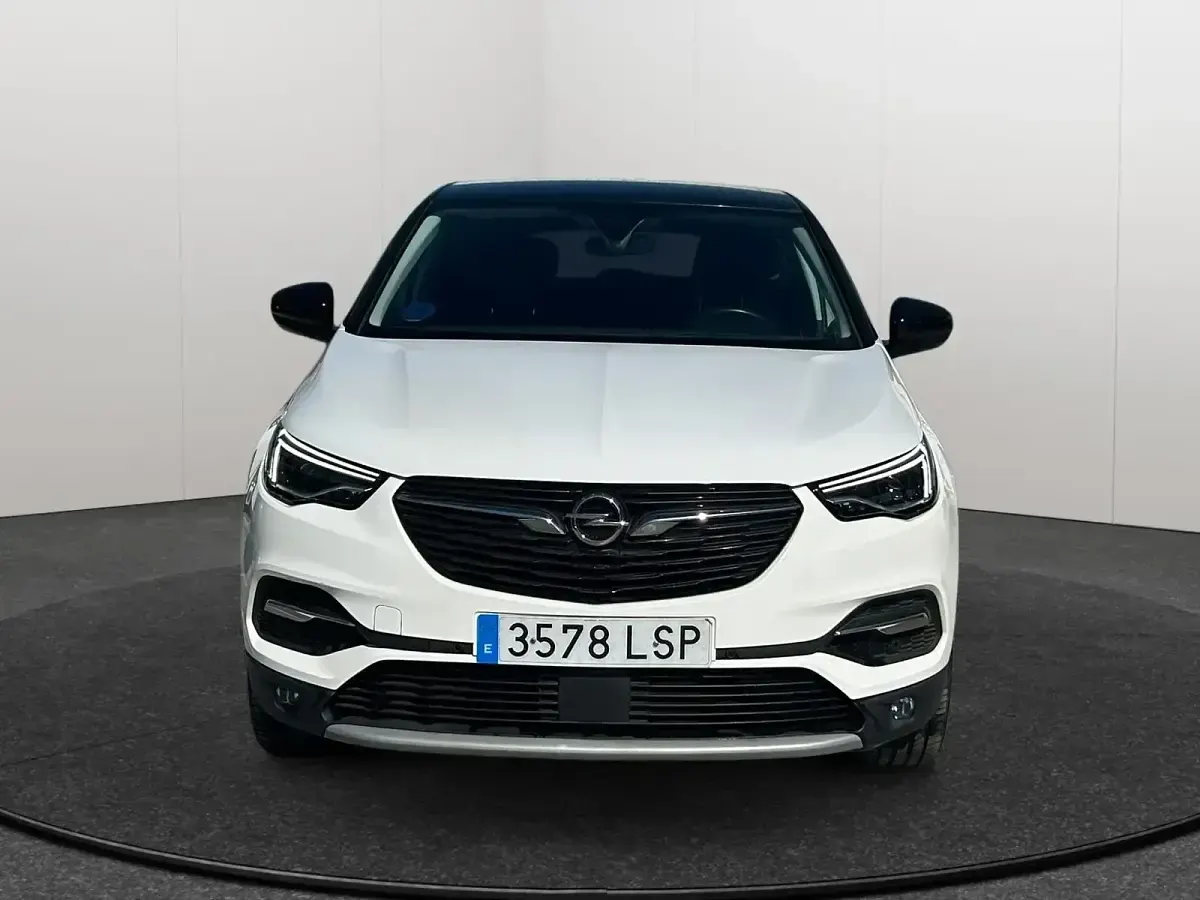 Usado Opel Grandland X Ultimate 225 CV (165 kW) 2021 Blanco SUV