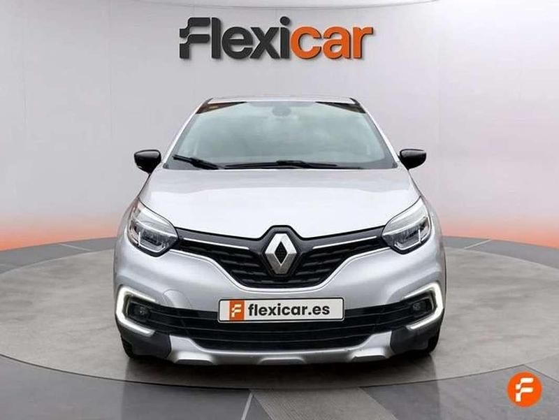 Usado Renault Captur Zen 118 CV (86 kW) 2017 Gris SUV