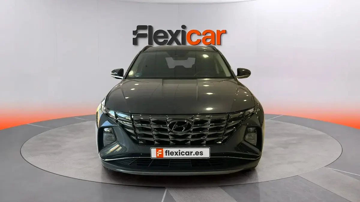 Usado Hyundai Tucson 136 CV (100 kW) 2022 Gris SUV