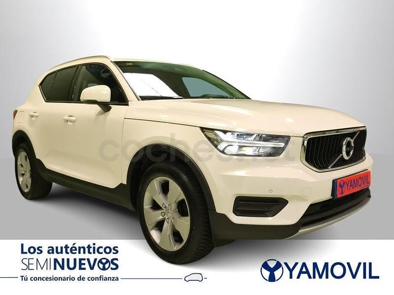 Usado Volvo XC40 Momentum 150 CV (110 kW) 2020 Blanco SUV