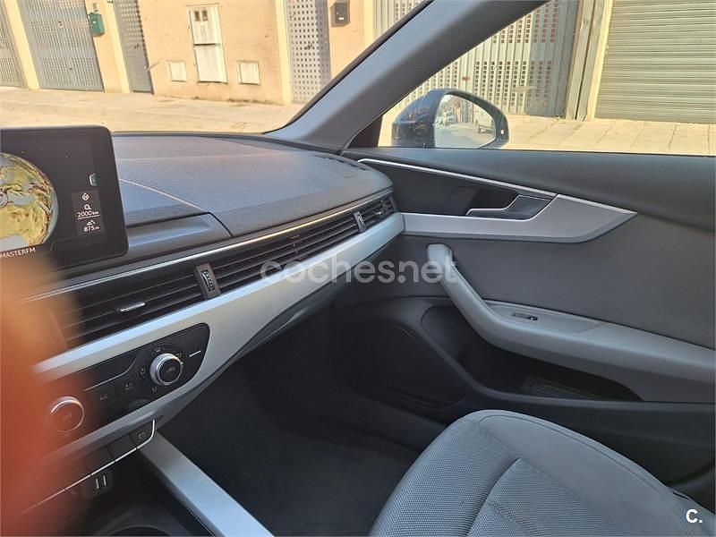 Gris / plata Usado 2017 Audi A4 Berlina | 14.000 € (Precio justo) - Imagen 1/3