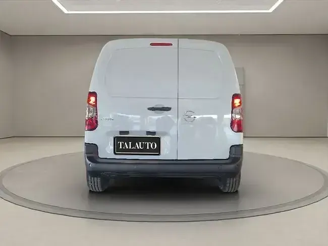 Nuevo Opel Combo S 100 CV (73 kW) 2025 Blanco Monovolumen