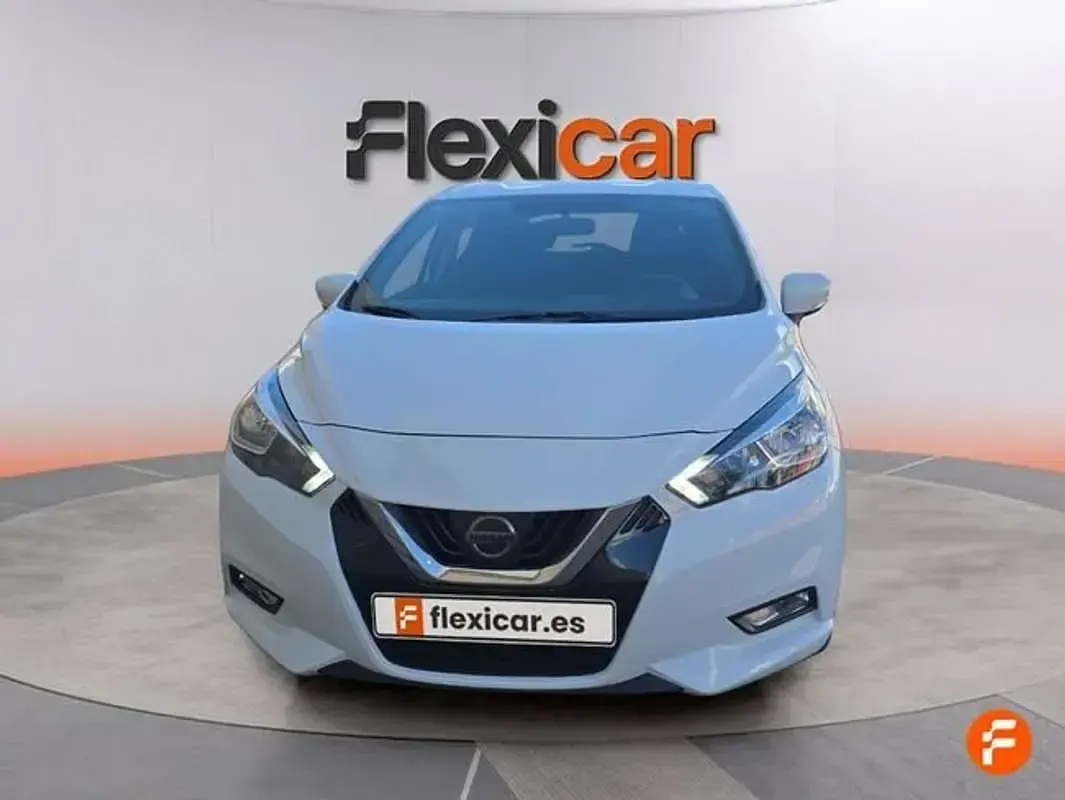 Używany Nissan Micra Acenta 117 KM (86 kW) 2020 Biały Hatchback