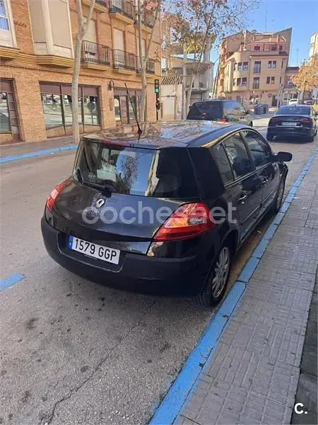 Usado Renault Mégane III 105 CV (77 kW) 2008 Negro Berlina