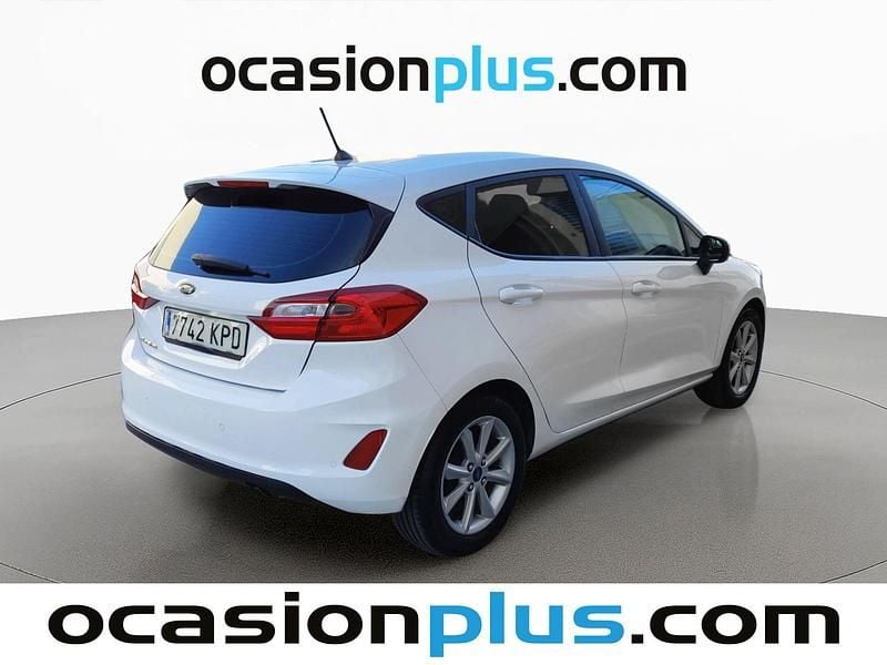 Usado Ford Fiesta Trend+ 85 CV (62 kW) 2018 Blanco Utilitario