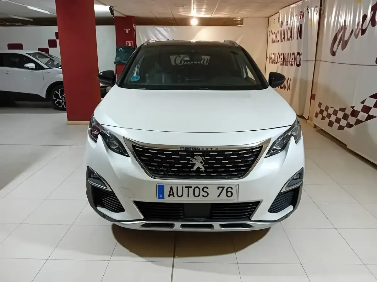 Usado Peugeot 3008 GT-line 130 CV (95 kW) 2020 Blanco SUV