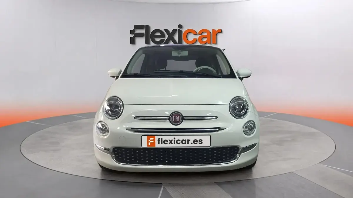 Usado Fiat 500 Dolcevita 71 CV (52 kW) 2023 Blanco Berlina