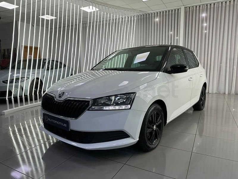 Usado Skoda Fabia Ambition 110 CV (80 kW) 2022 Blanco Utilitario