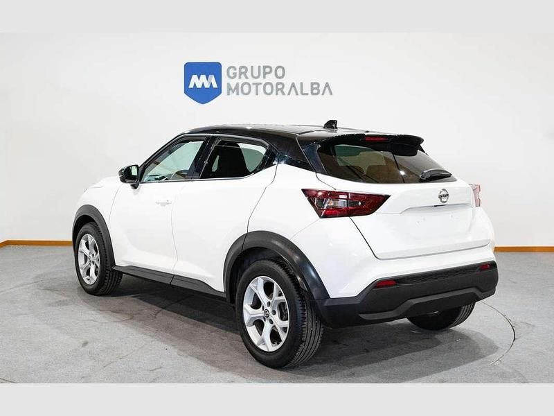 Usado Nissan Juke N-Connecta 114 HP (83 kW) 2021 Branco SUV