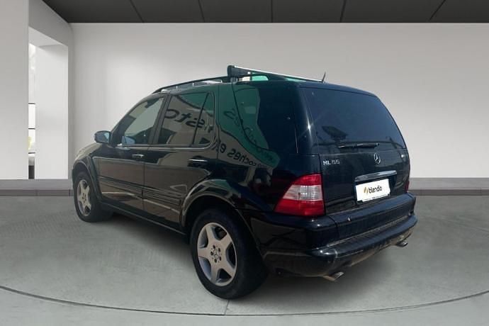 Usado Mercedes ML55 AMG AMG 347 CV (255 kW) 2002 SUV