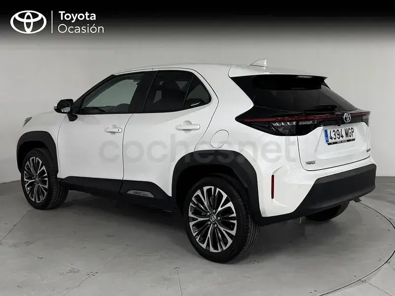 Usado Toyota Yaris Cross Style 116 CV (85 kW) 2023 Blanco SUV