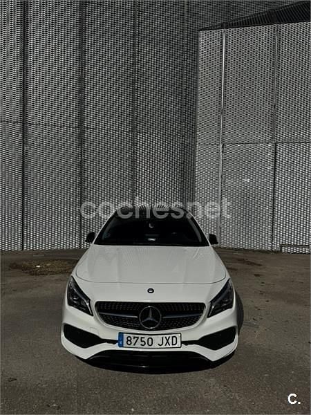 Usado Mercedes CLA220 177 CV (130 kW) 2017 Blanco Berlina
