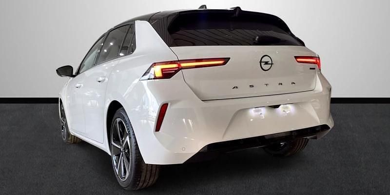 Nuevo Opel Astra 145 CV (106 kW) 2025 Blanco