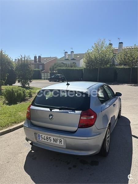 Gris / plata Usado 2009 BMW 116 Utilitario | 7000 € (Precio justo) - Imagen 1/4