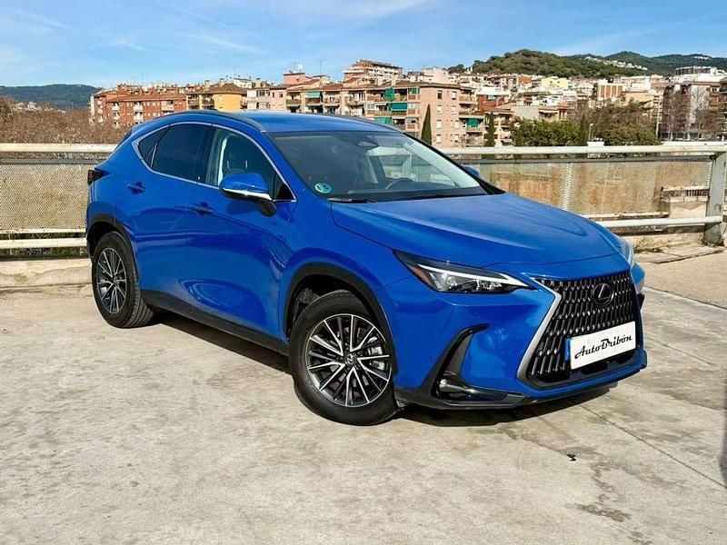 Usado Lexus NX350h Executive Line 243 CV (178 kW) 2024 Azul SUV