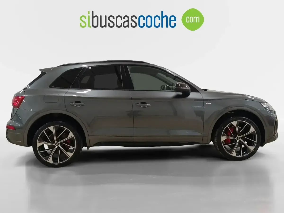 Usado Audi Q5 204 CV (150 kW) 2024 Gris/plata SUV
