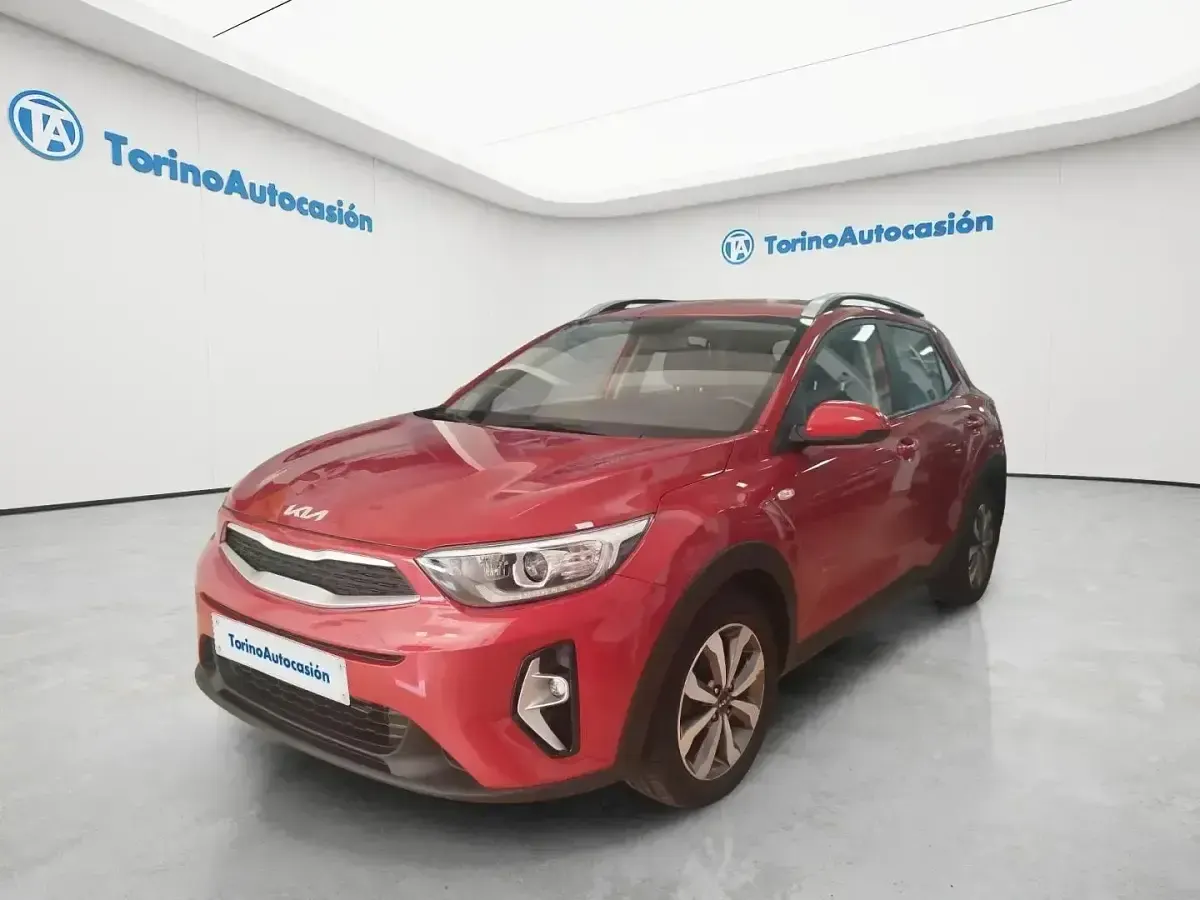 Usado Kia Stonic Plus 84 CV (61 kW) 2022 Rojo SUV