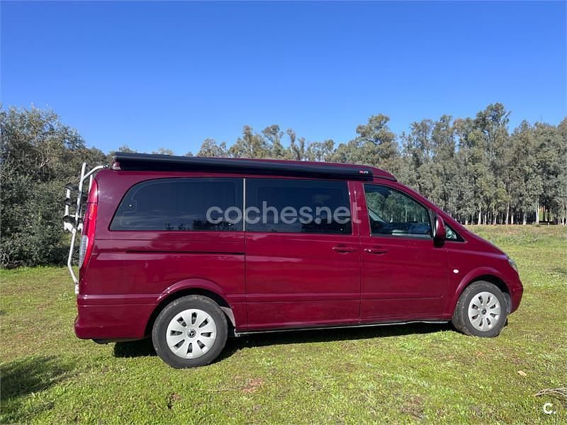 Usado Mercedes Viano 150 CV (110 kW) 2008 Granate Monovolumen