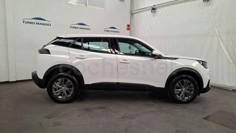 Usado Peugeot 2008 Active 110 CV (80 kW) 2021 Blanco SUV