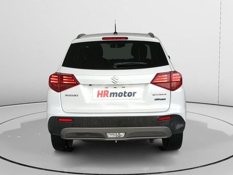 Usado Suzuki Vitara 117 CV (86 kW) 2023 Blanco SUV