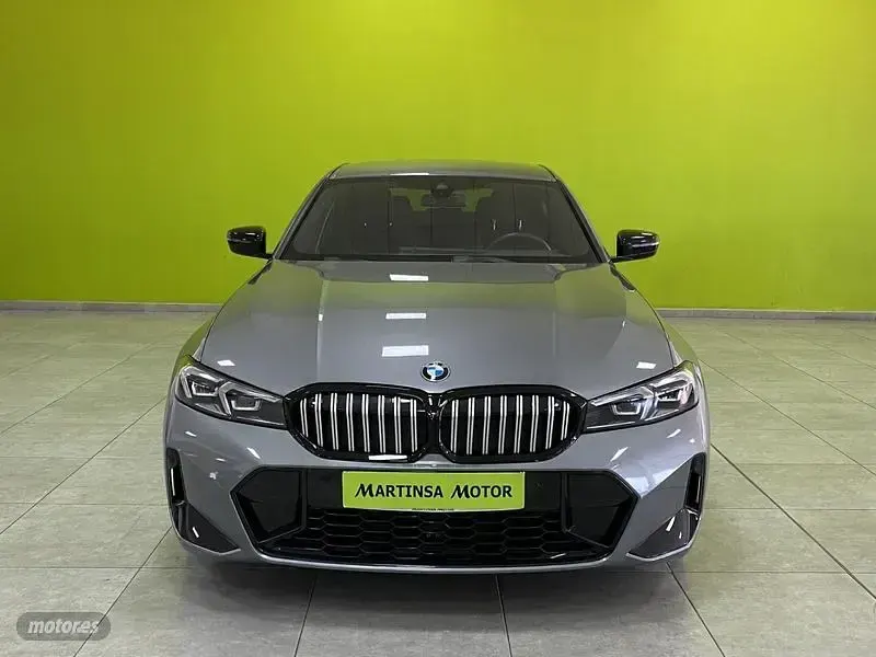 Usado BMW 318 M Sport 150 CV (110 kW) 2025 Gris Berlina
