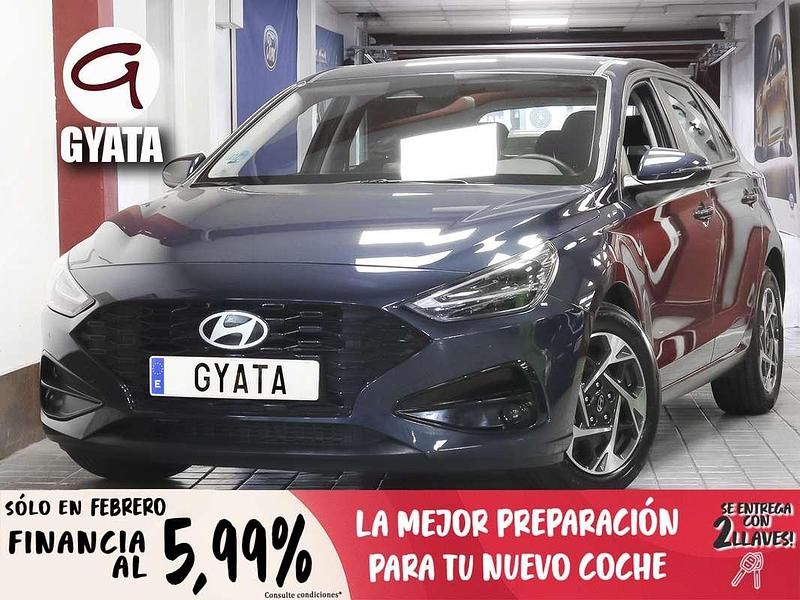 Usado Hyundai i30 101 CV (74 kW) 2025 Azul Utilitario