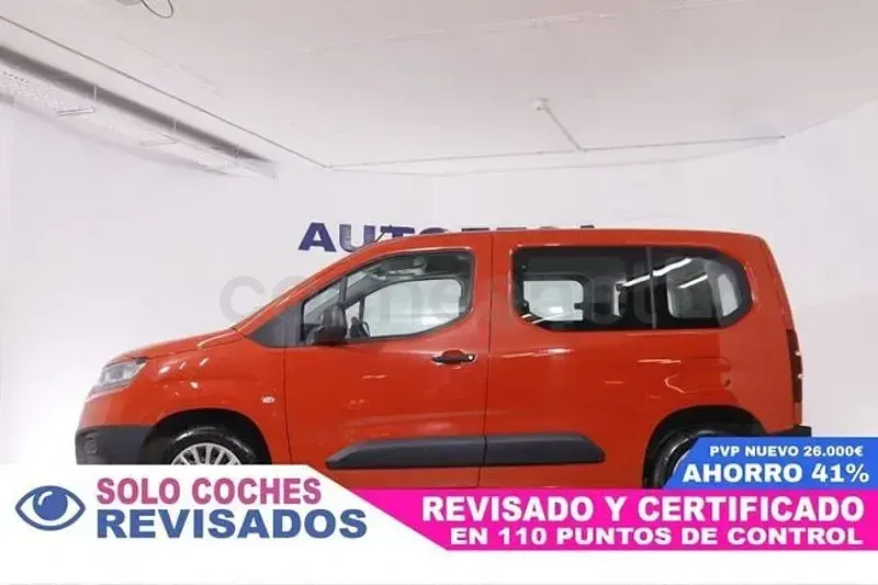 Usado Toyota Proace Verso Active 131 CV (96 kW) 2023 Rojo Familiar