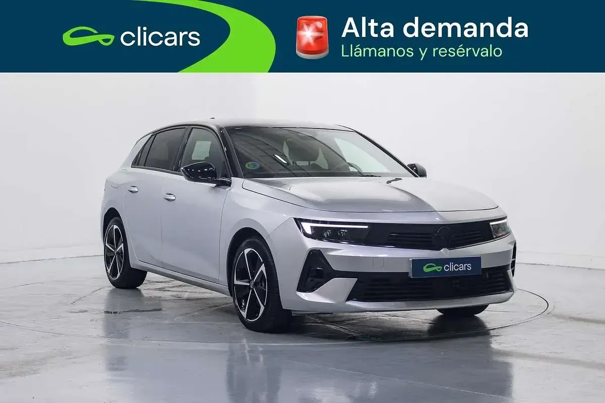 Usado Opel Astra S 136 CV (100 kW) 2025 Plateado Utilitario