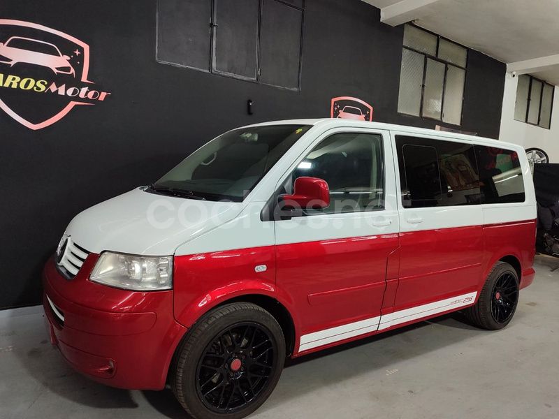 Usado VW Multivan Highline 174 CV (127 kW) 2008 Rojo Van