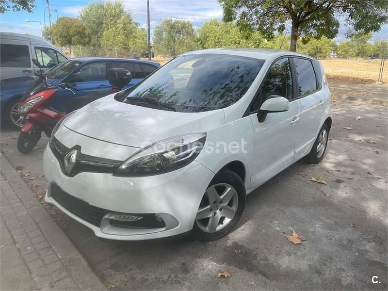 Usado Renault Scénic III LIMITED 115 CV (84 kW) 2015 Blanco Monovolumen