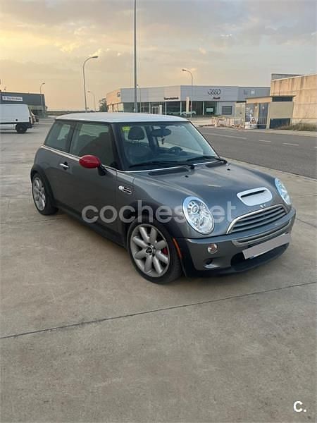 Usado Mini Cooper S 163 CV (119 kW) 2005 Gris / plata Utilitario