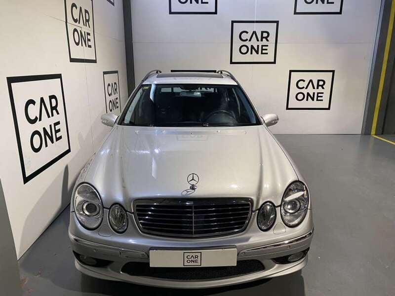 Usado Mercedes E55 AMG AMG 476 CV (350 kW) 2005 Gris / plata Familiar