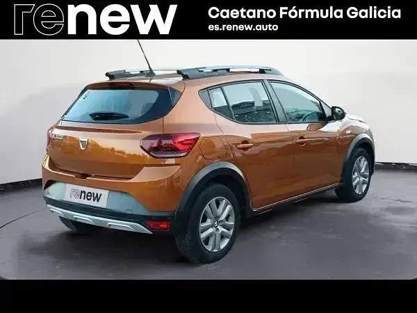 Usado Dacia Sandero Comfort 101 CV (74 kW) 2021 Otro Berlina