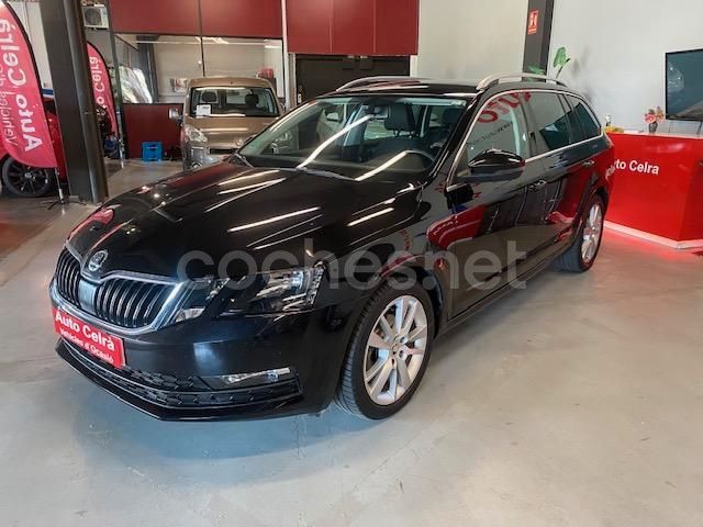 Usado Skoda Octavia Ambition 115 CV (84 kW) 2019 Negro Familiar