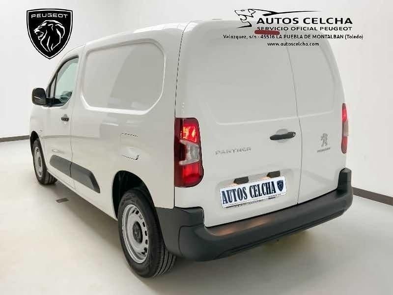 Usado Peugeot Partner 98 CV (72 kW) 2022 Blanco Monovolumen