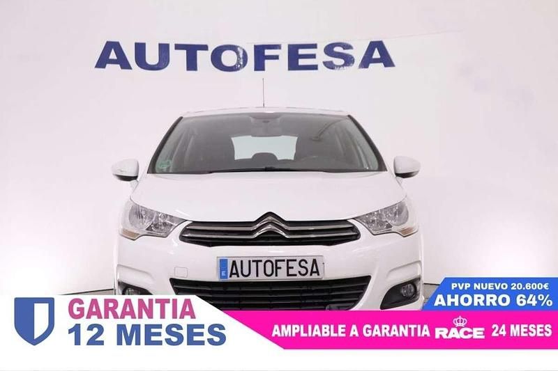 Usado Citroën C4 Comfort 95 CV (69 kW) 2014 Blanco Berlina