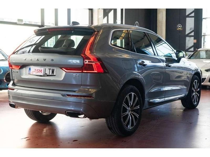 Usado Volvo XC60 Inscription 197 CV (144 kW) 2021 Plateado SUV