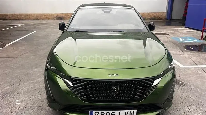 Usado Peugeot 308 GT 225 CV (165 kW) 2021 Verde Berlina