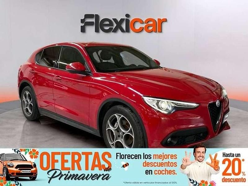 Usado Alfa Romeo Stelvio Veloce 160 CV (117 kW) 2022 Rojo SUV